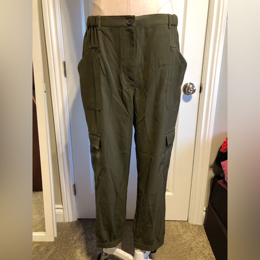 Max Studio Olive Green Cargo Pants